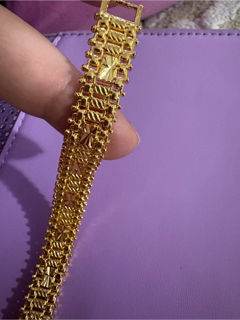 Elegant Dubai Gold-Tone Women's Bracelet 18k electroplated - Luxe Chain Design